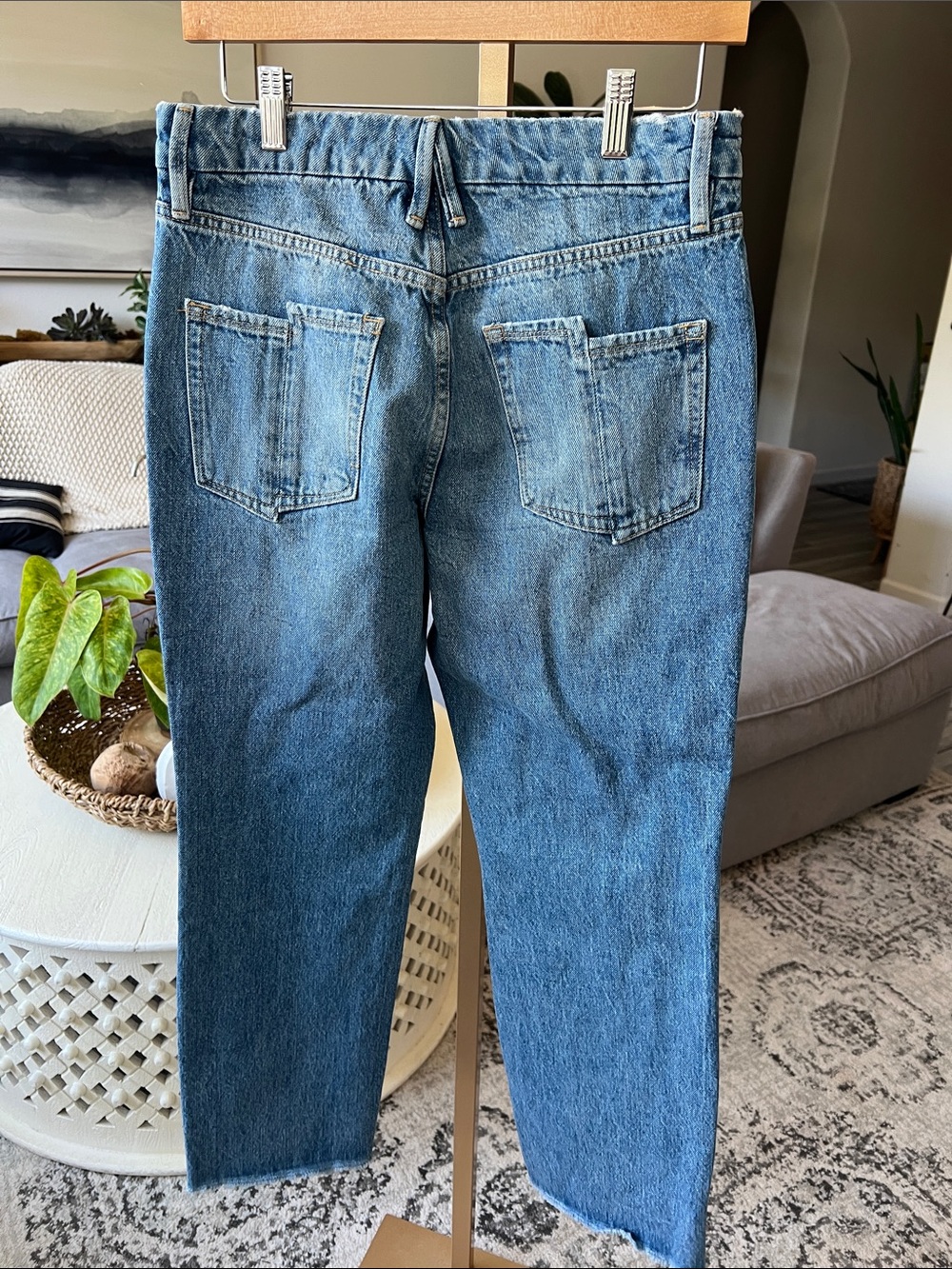 Good American Light Blue Slim Straight Jeans - Picture 3 of 4